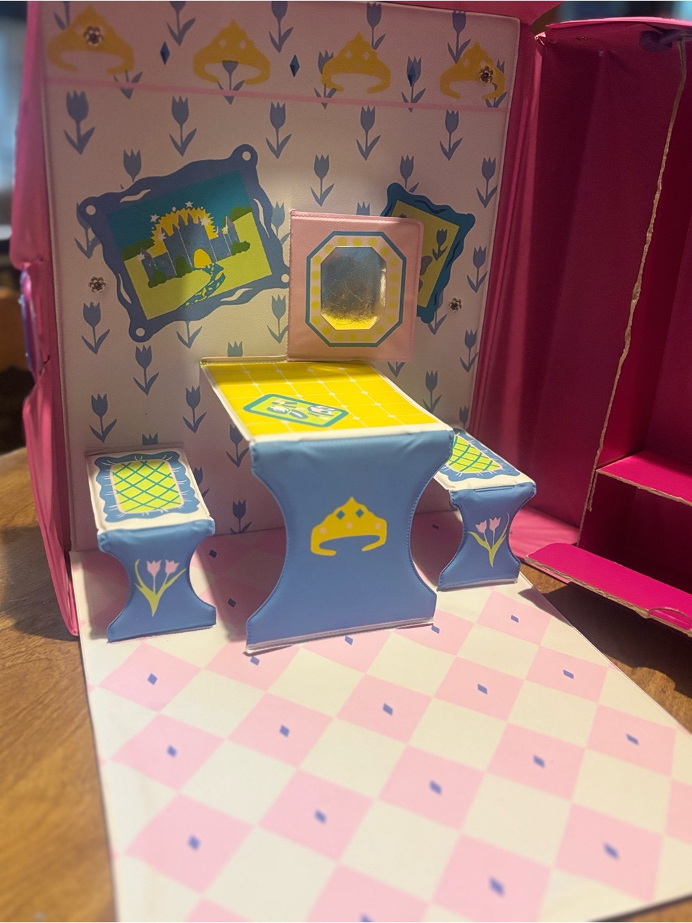 Vintage Barbie pop out closet